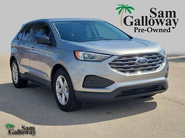 2020 Ford Edge SE