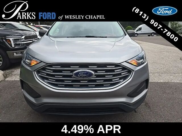 2021 Ford Edge SE
