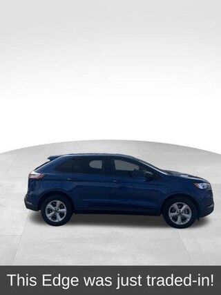 2020 Ford Edge SE
