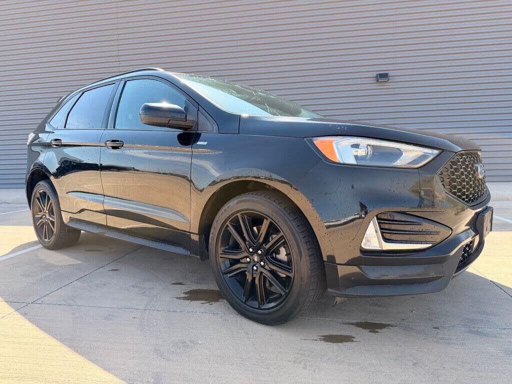 2021 Ford Edge SEL — photo 1 of 14