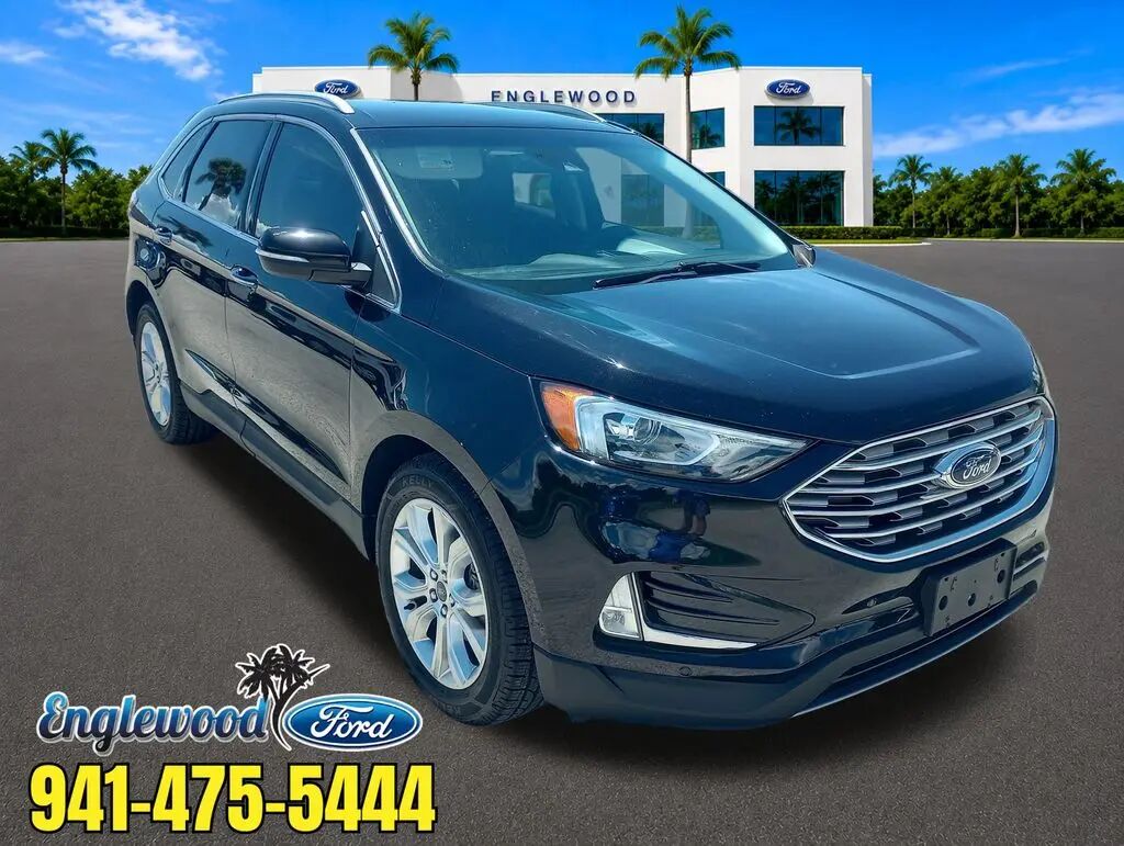 2020 Ford Edge Titanium — photo 1 of 13