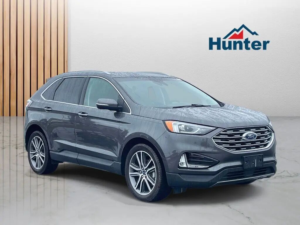 2019 Ford Edge Titanium — photo 1 of 13