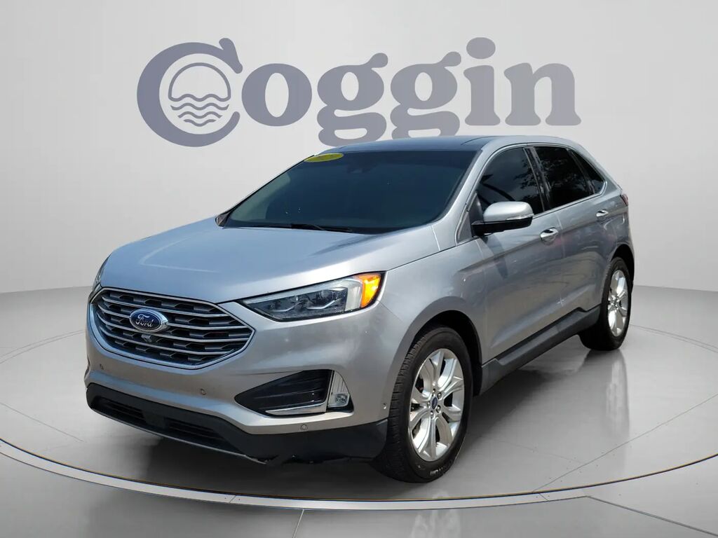 2020 Ford Edge Titanium — photo 1 of 13