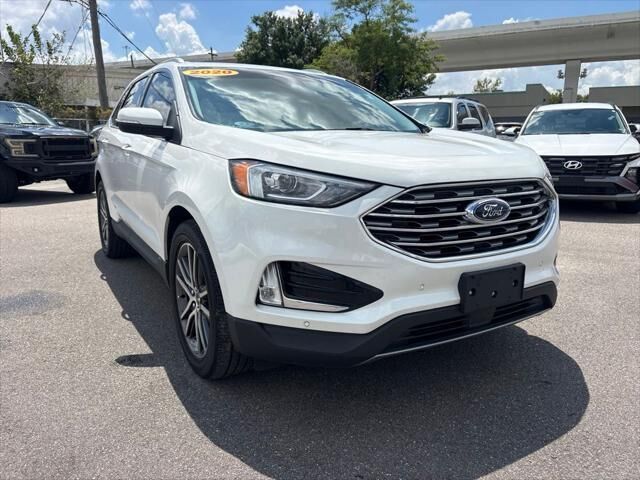 2020 Ford Edge Titanium