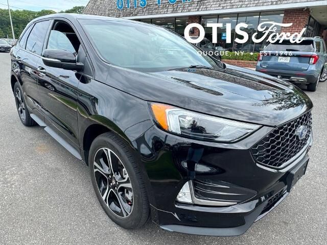 2023 Ford Edge ST