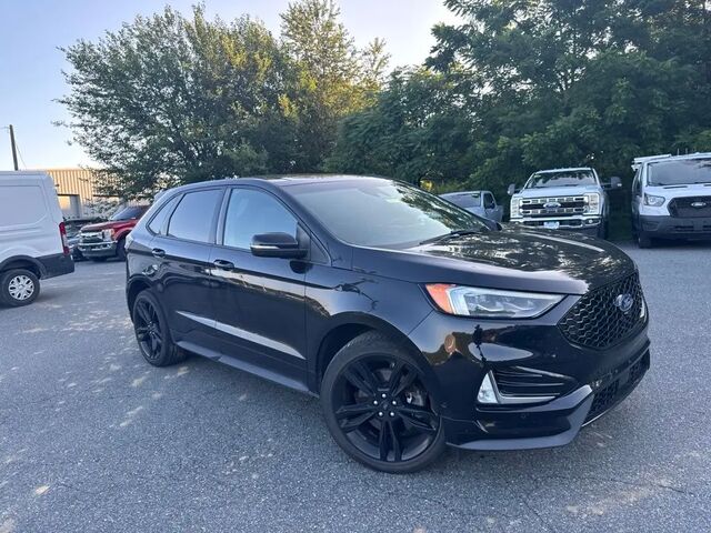 2020 Ford Edge ST