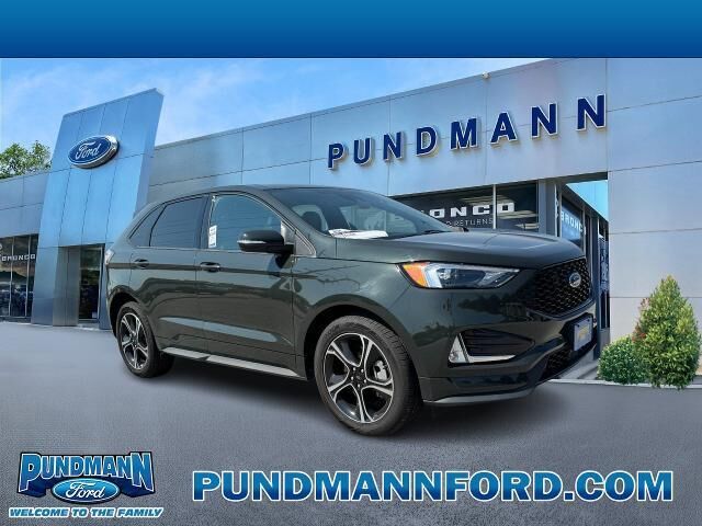 2022 Ford Edge ST