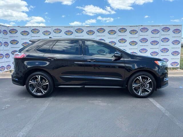 2022 Ford Edge ST