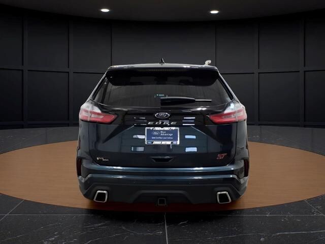 2023 Ford Edge ST — photo 1 of 3