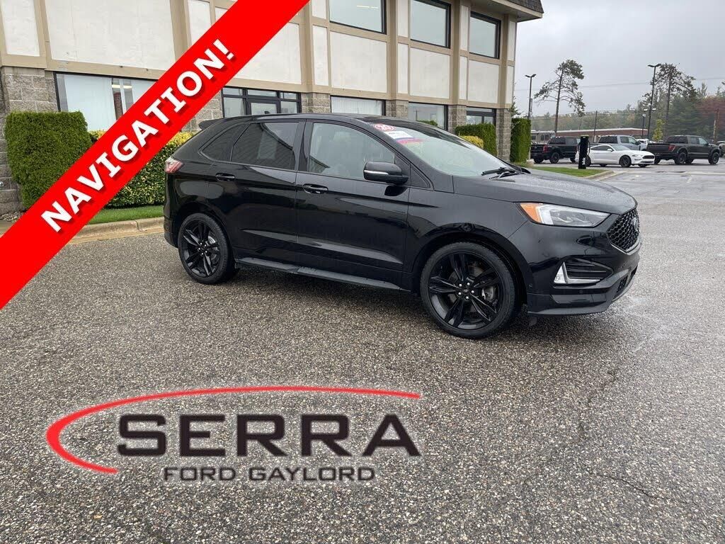 2020 Ford Edge ST — photo 1 of 1