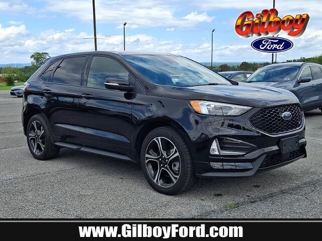 2022 Ford Edge ST