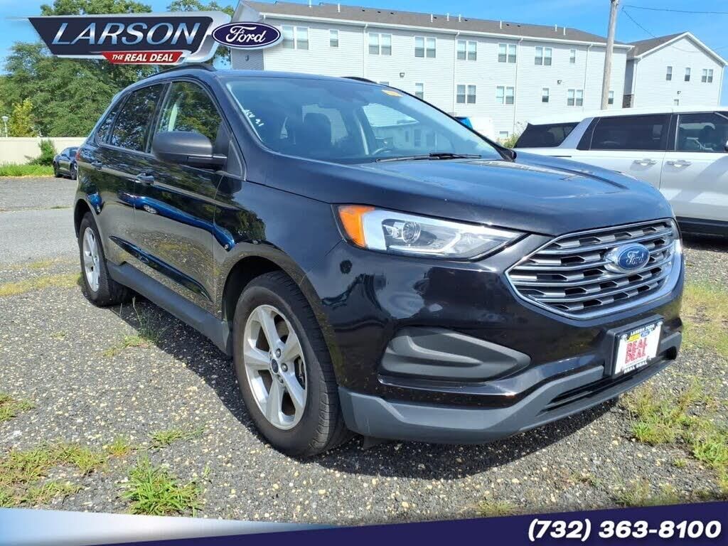 2020 Ford Edge SE — photo 1 of 1