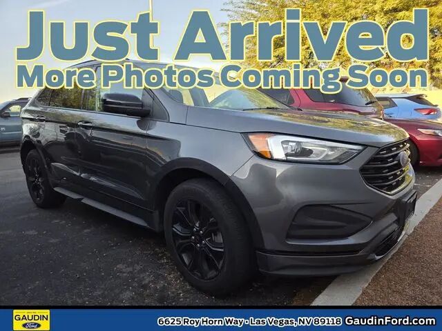 2022 Ford Edge SE