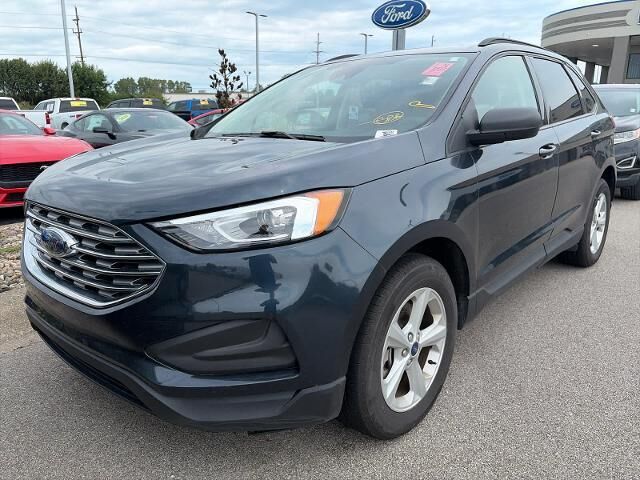 2022 Ford Edge SE — photo 1 of 5