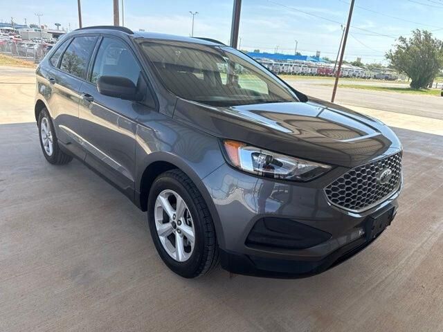 2023 Ford Edge SE
