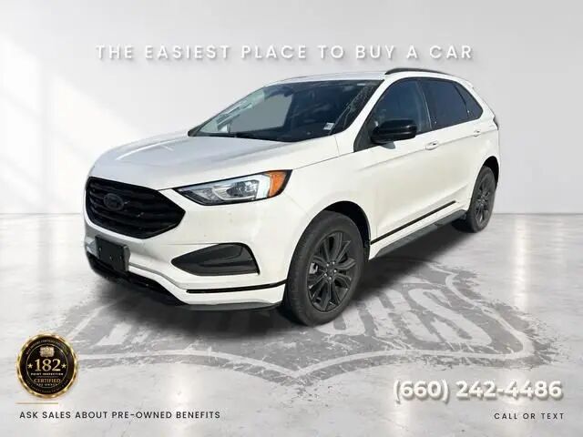 2022 Ford Edge SE