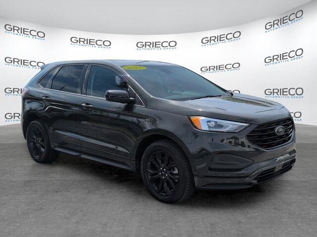 2022 Ford Edge SE