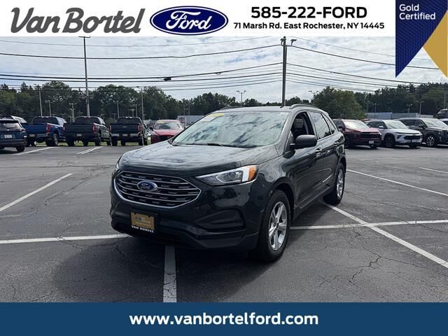 2022 Ford Edge SE