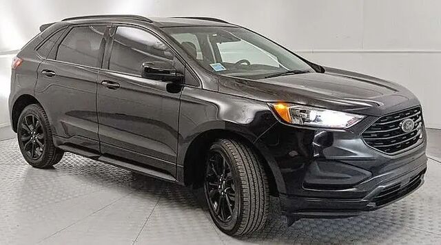 2023 Ford Edge SE