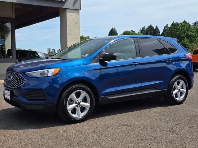 2023 Ford Edge SE
