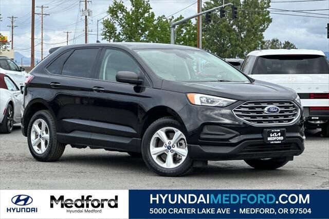 2022 Ford Edge SE