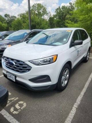 2022 Ford Edge SE
