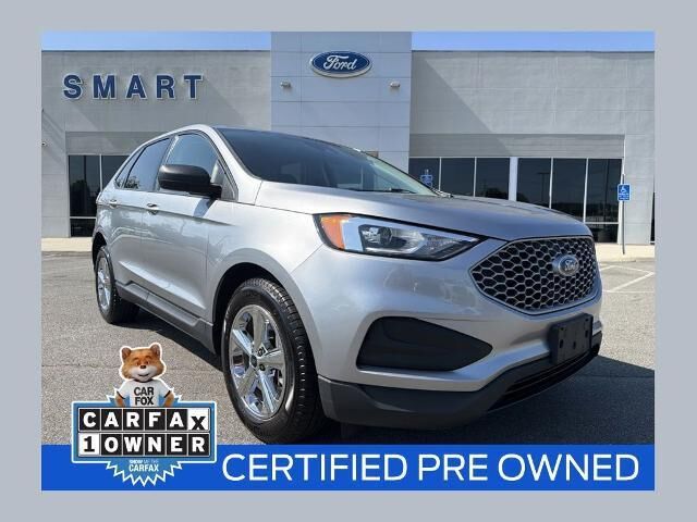 2023 Ford Edge SE — photo 1 of 1