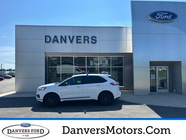 2023 Ford Edge SE