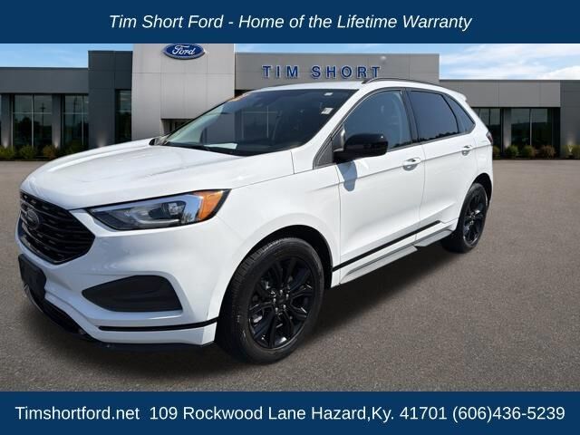 2022 Ford Edge SE — photo 1 of 13