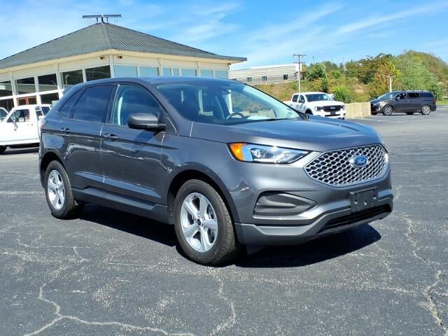 2024 Ford Edge SE — photo 1 of 13