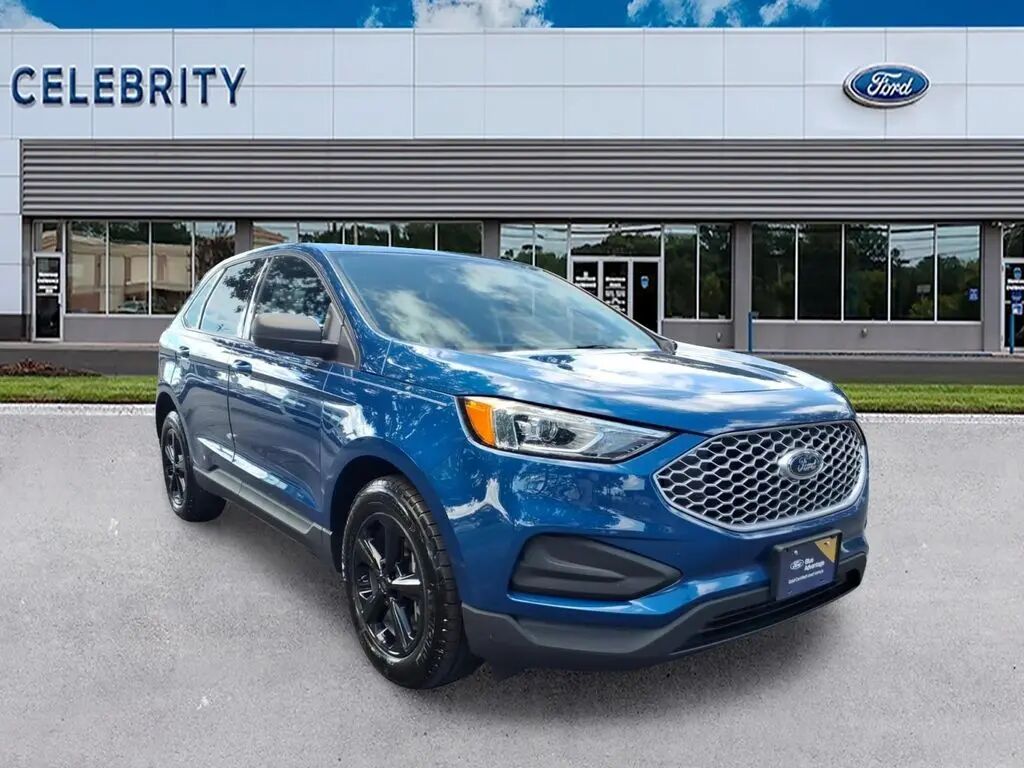2024 Ford Edge SE — photo 1 of 13