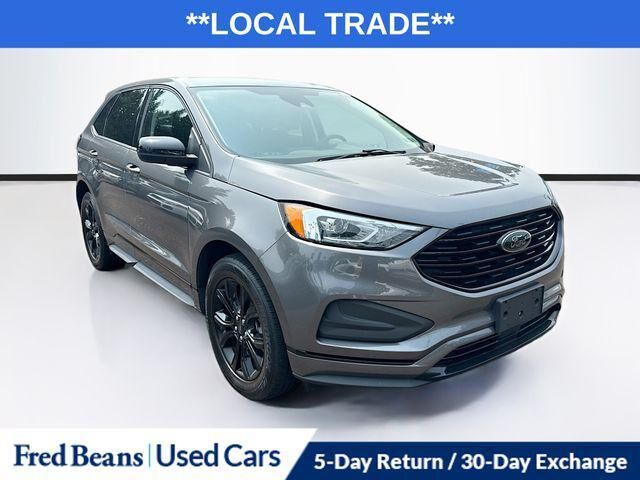 2022 Ford Edge SE