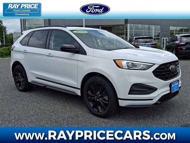 2022 Ford Edge SE