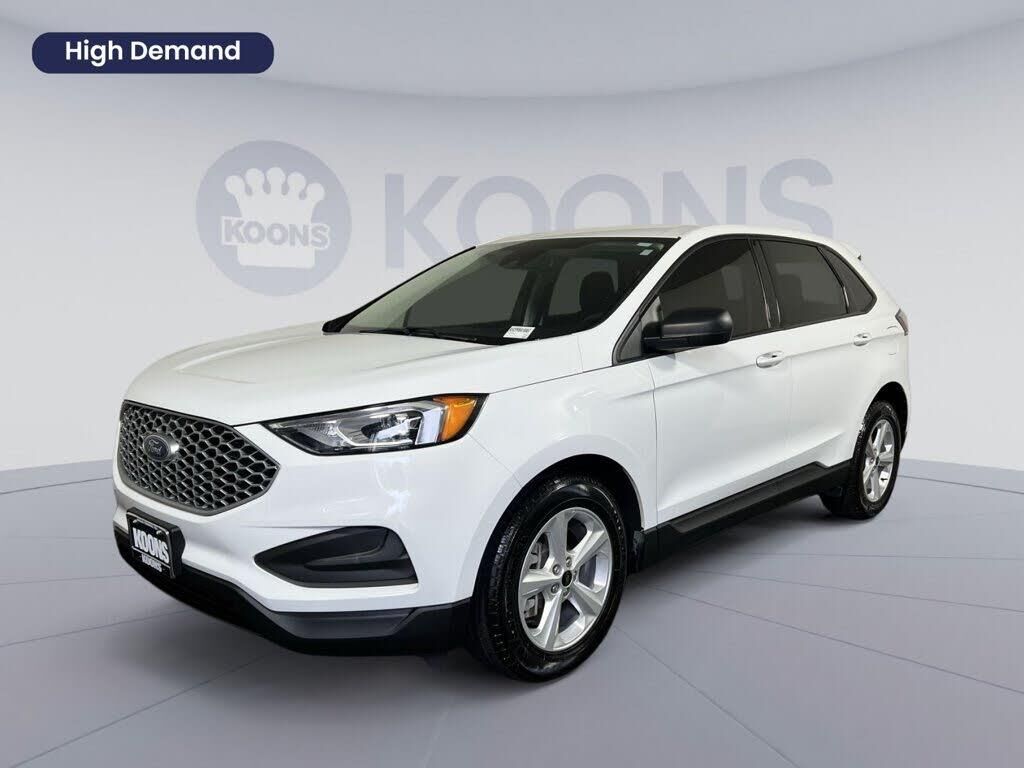2023 Ford Edge SE — photo 1 of 1