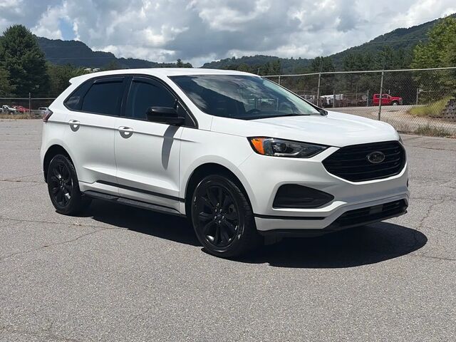 2023 Ford Edge SE