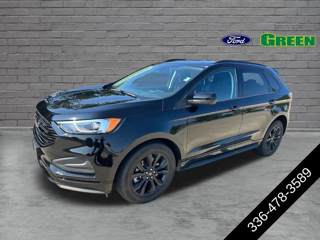 2023 Ford Edge SE — photo 1 of 13