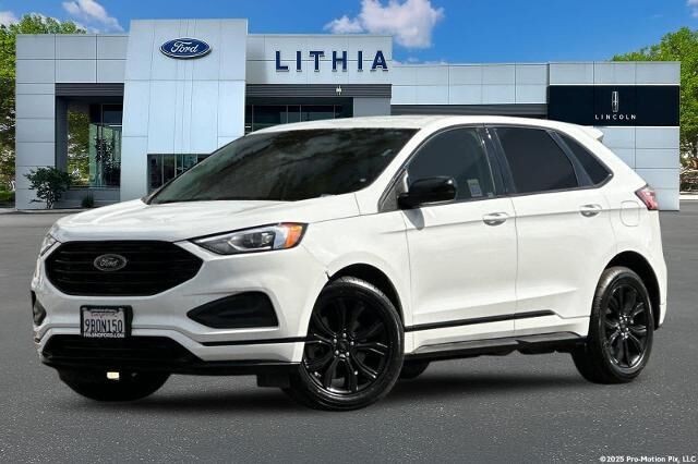 2022 Ford Edge SE
