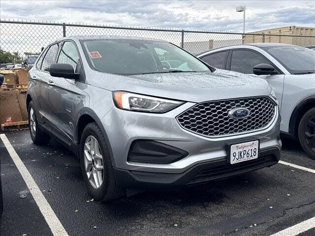 2023 Ford Edge SE