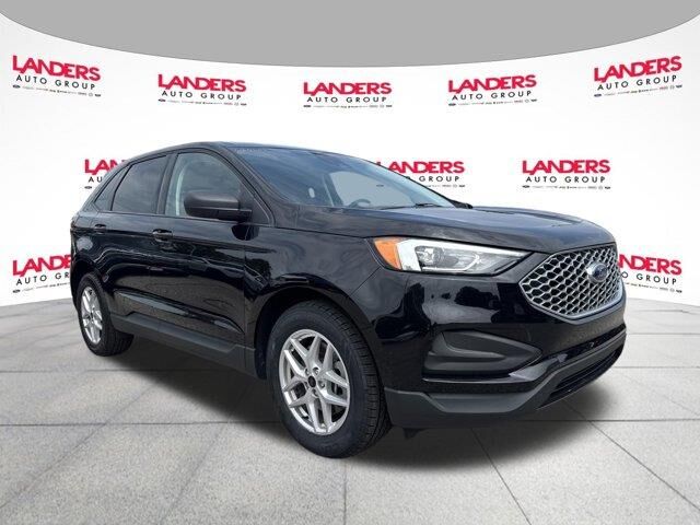 2023 Ford Edge SE
