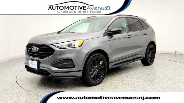 2022 Ford Edge SE