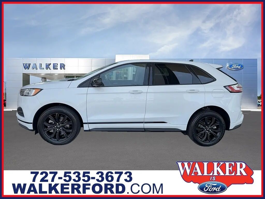 2022 Ford Edge SE — photo 1 of 13
