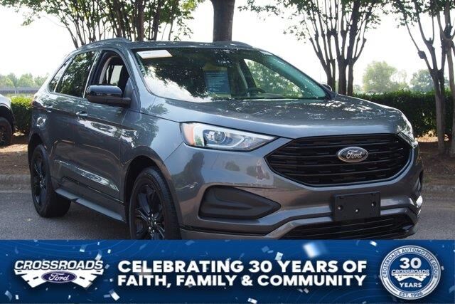 2022 Ford Edge SE — photo 1 of 1