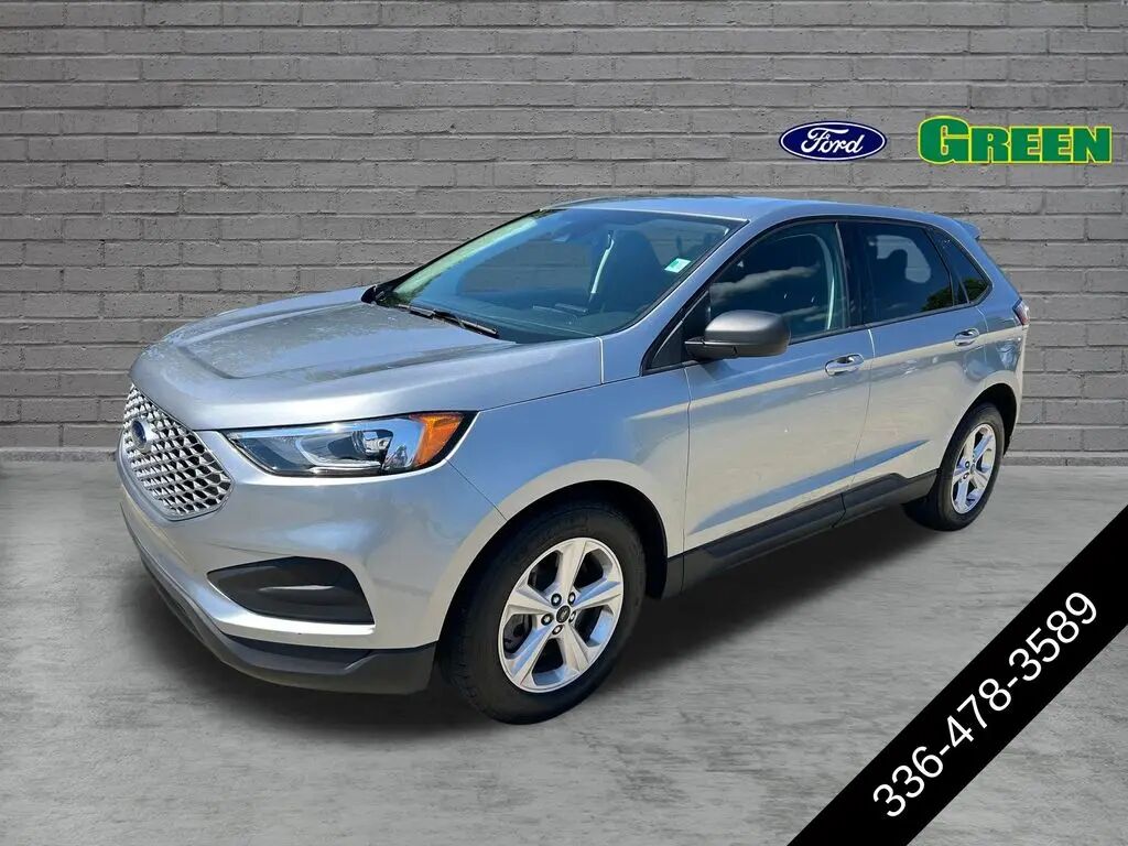 2024 Ford Edge SE — photo 1 of 13