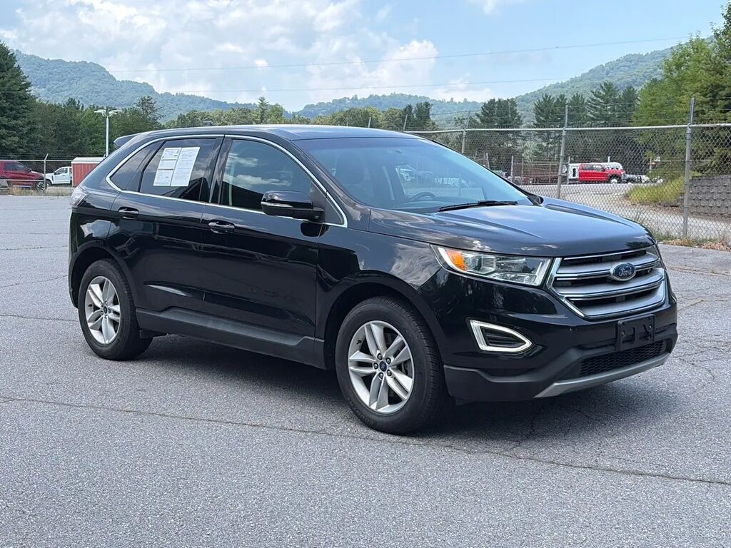 2017 Ford Edge SEL — photo 1 of 13