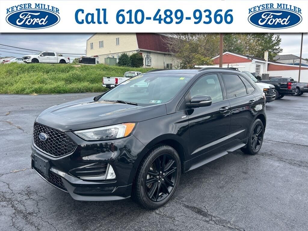 2020 Ford Edge ST Line — photo 1 of 1