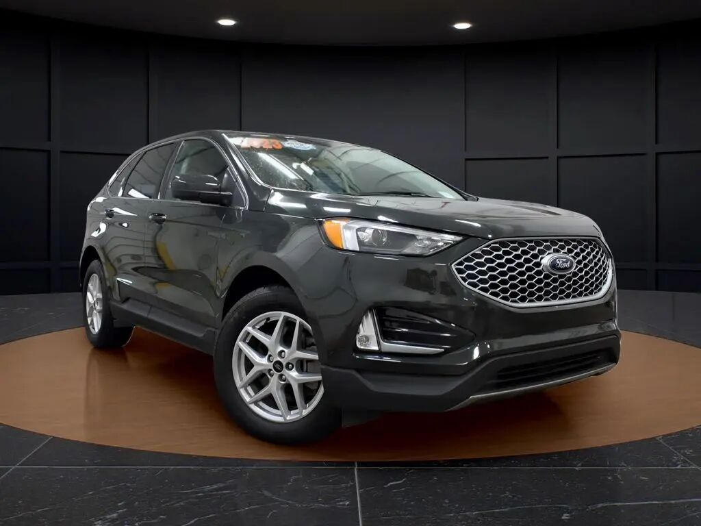 2023 Ford Edge SEL — photo 1 of 14