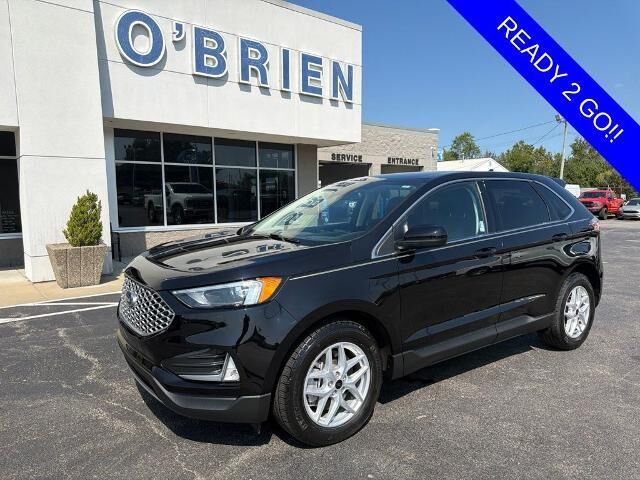 2023 Ford Edge SEL — photo 1 of 13
