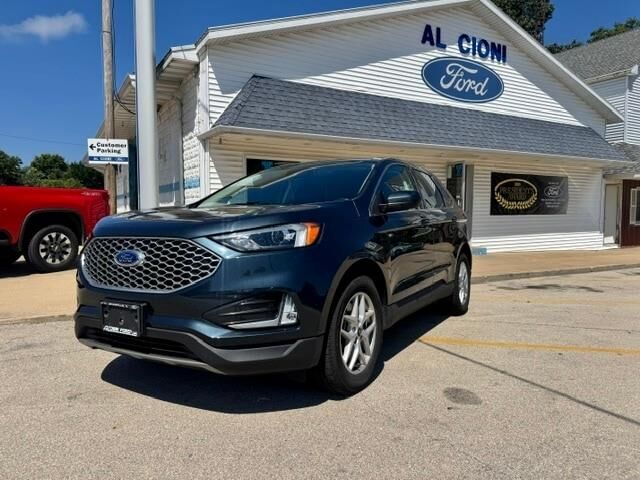 2024 Ford Edge SEL — photo 1 of 12