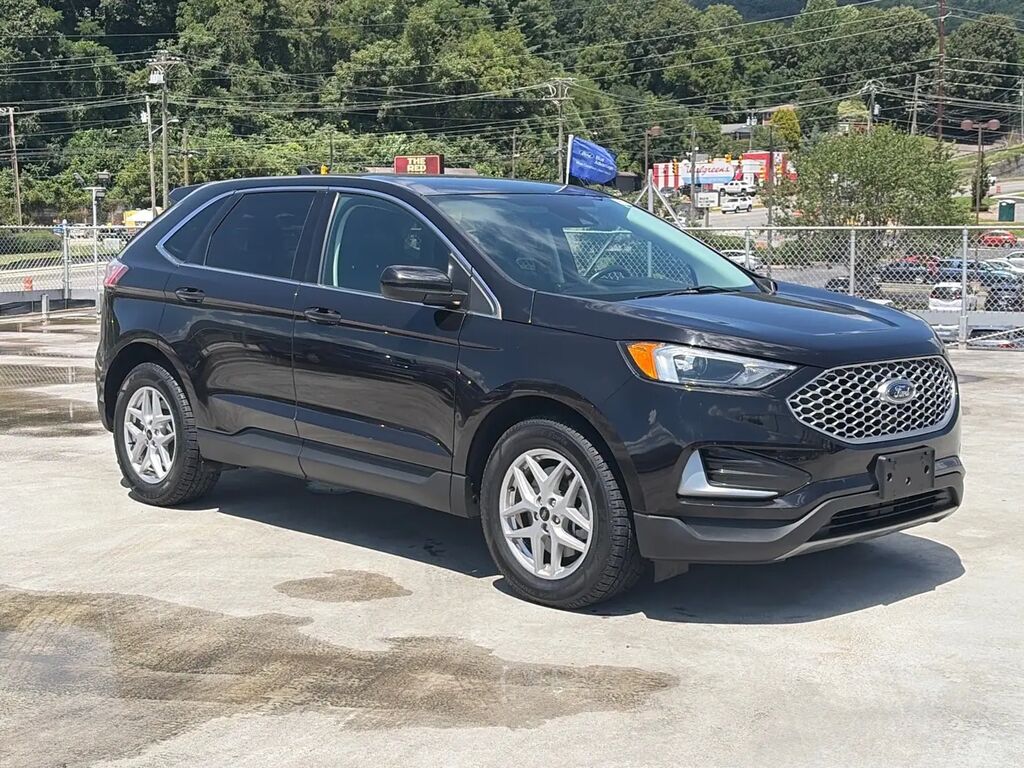 2024 Ford Edge SEL — photo 1 of 13