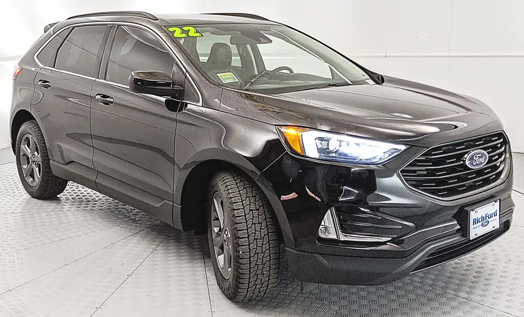 2022 Ford Edge SEL — photo 1 of 1